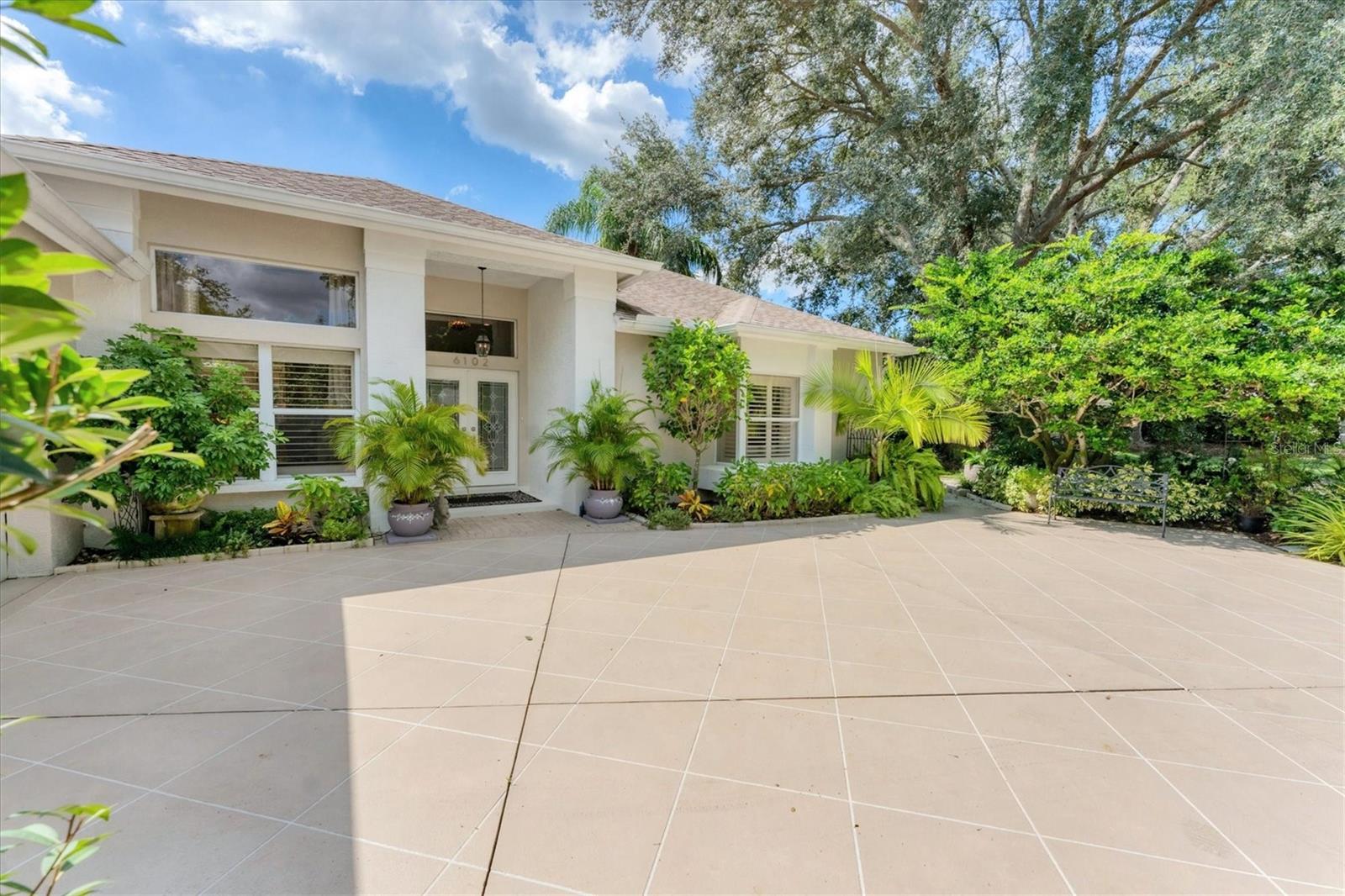 6102 SONESTA CT