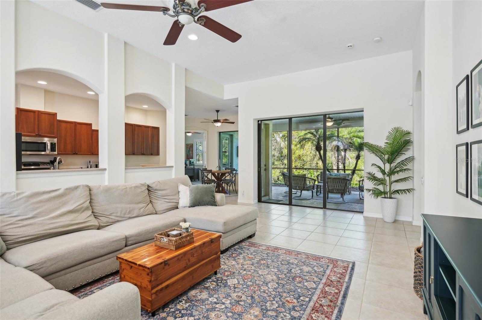 11516 28TH STREET CIR E