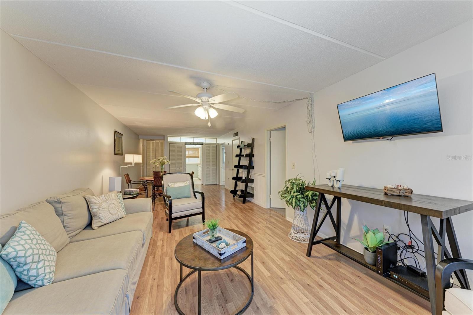 708 TAMIAMI TRL S #201