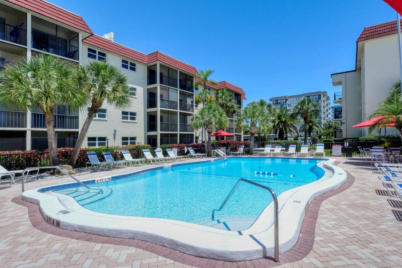 925 BEACH RD #109