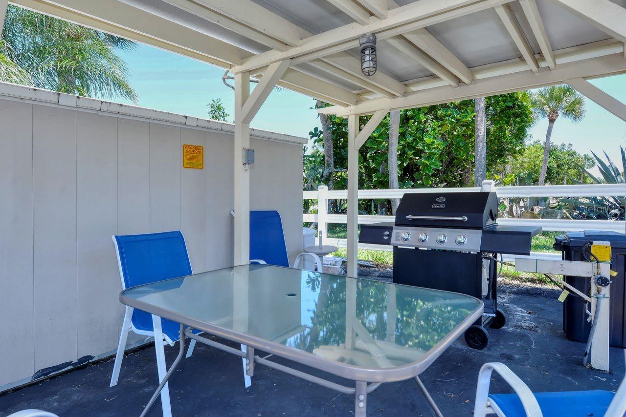 925 BEACH RD #109