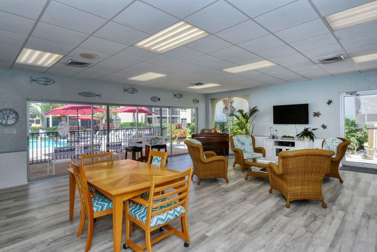 925 BEACH RD #109