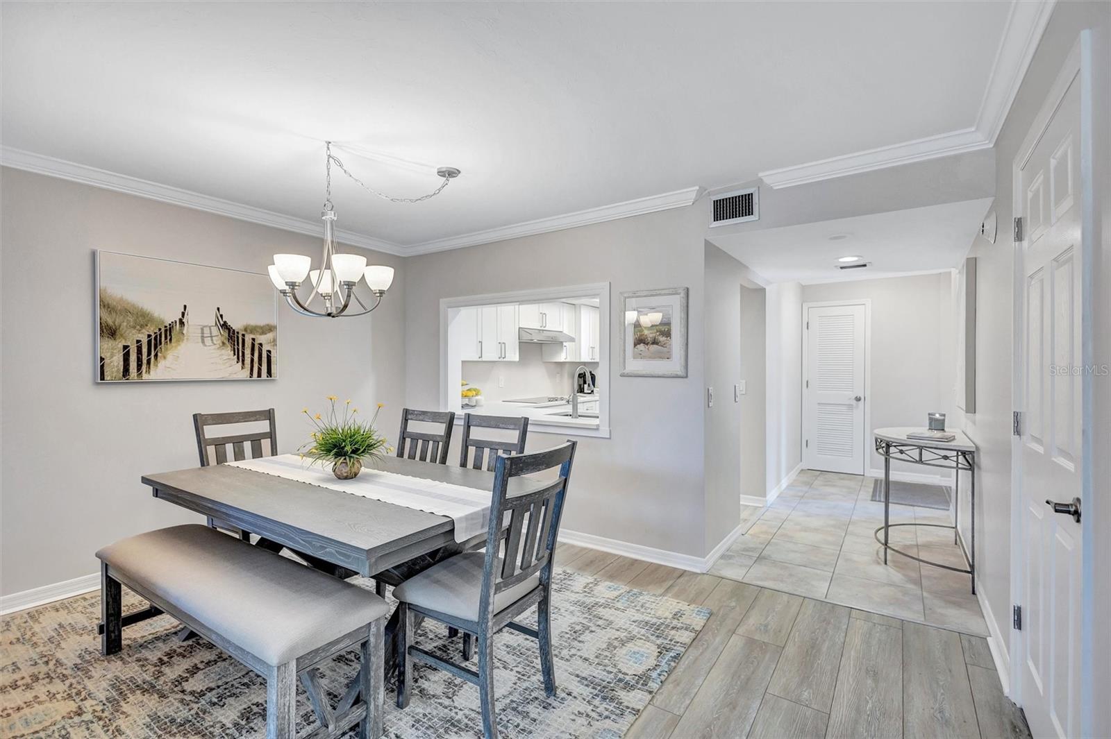 5880 MIDNIGHT PASS RD #306