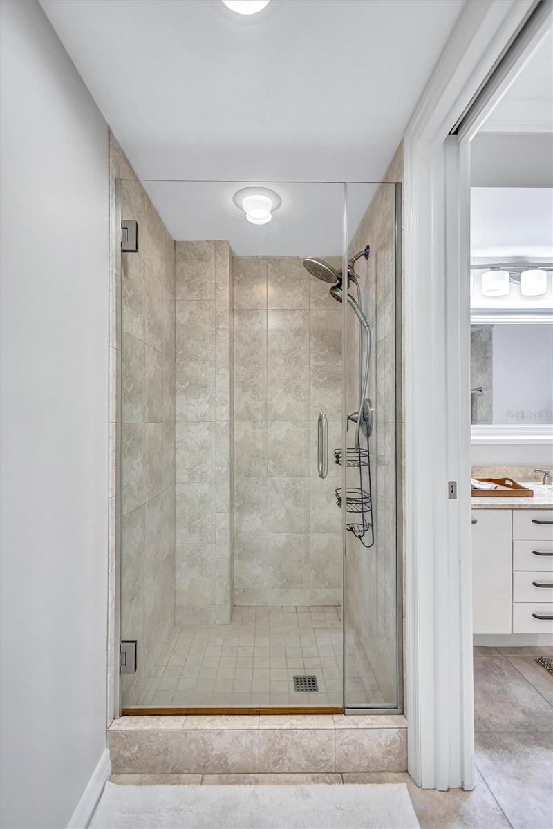 5880 MIDNIGHT PASS RD #306