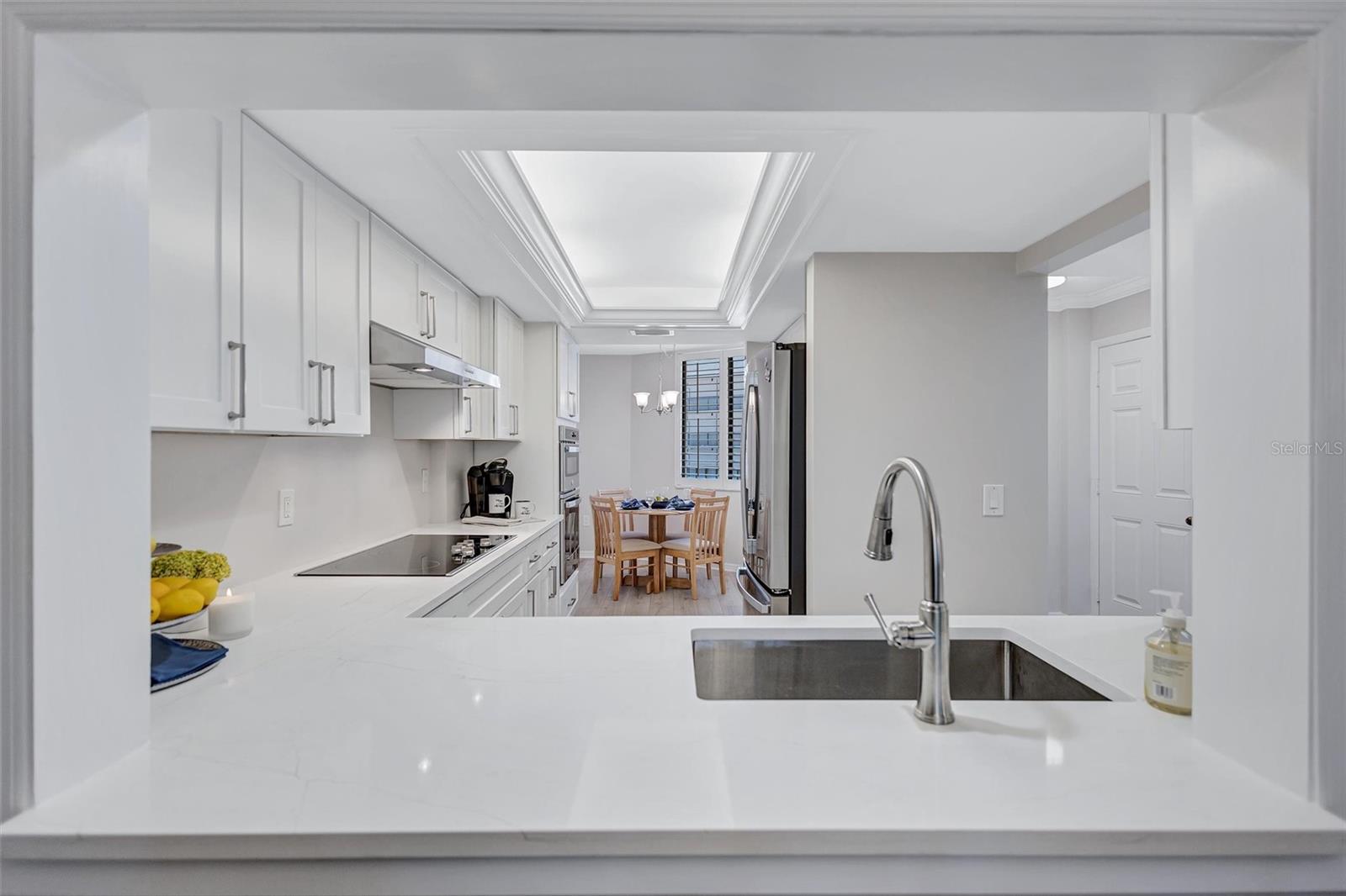 5880 MIDNIGHT PASS RD #306