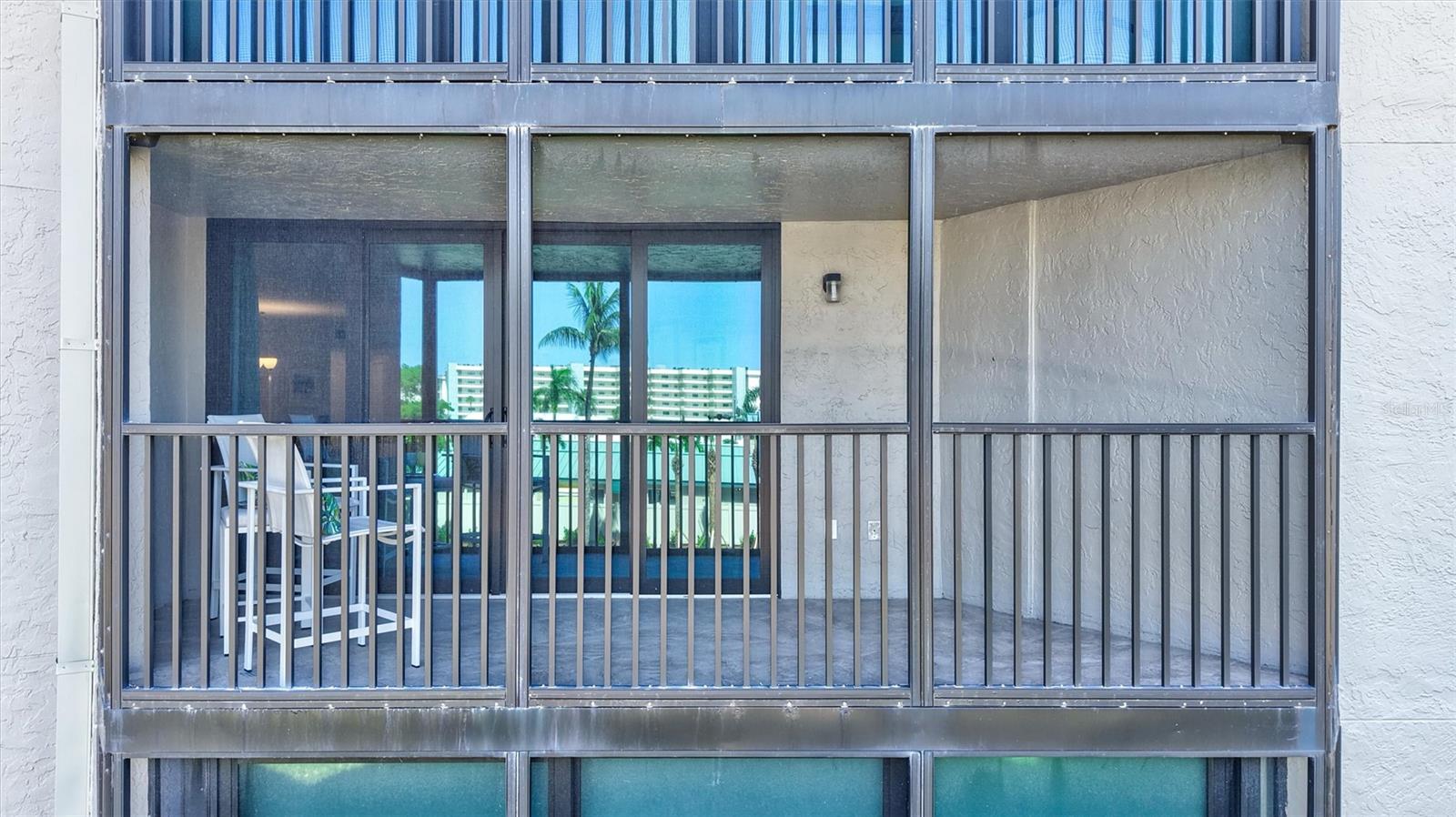 5880 MIDNIGHT PASS RD #306