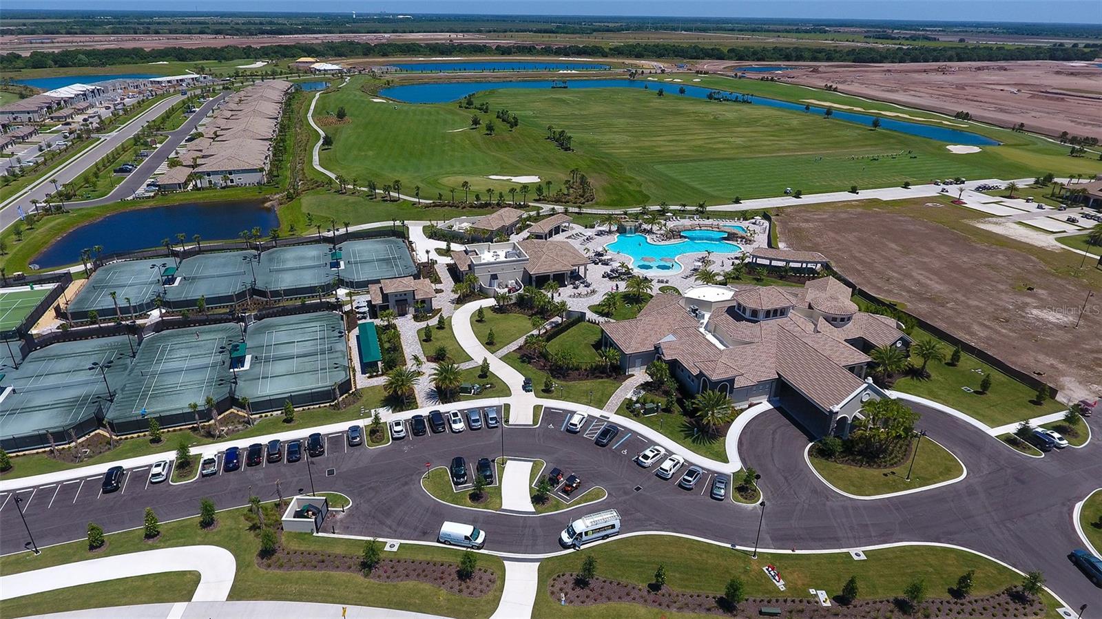 5710 PALMER CIR #103