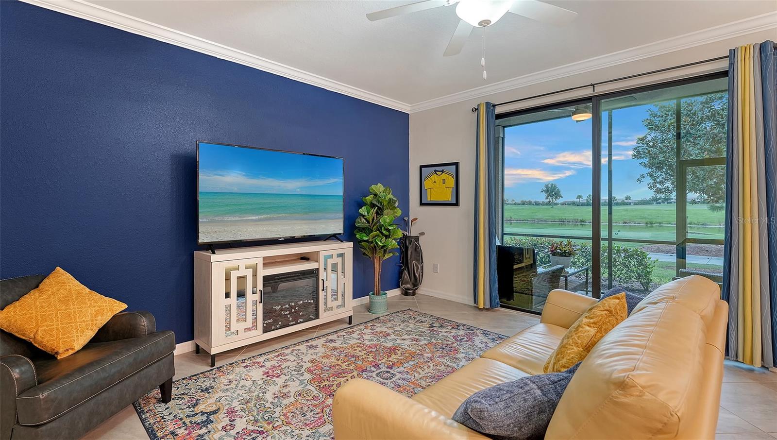 5710 PALMER CIR #103