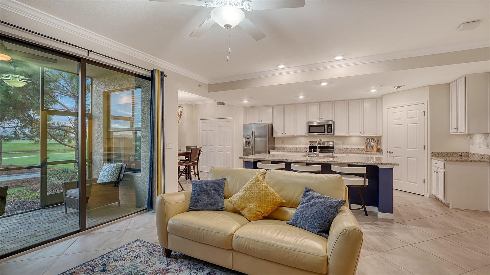 5710 PALMER CIR #103