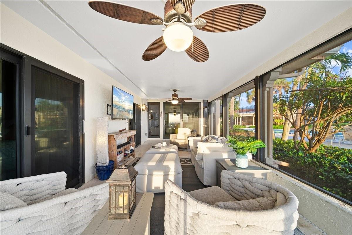 718 GOLDEN BEACH BLVD #1