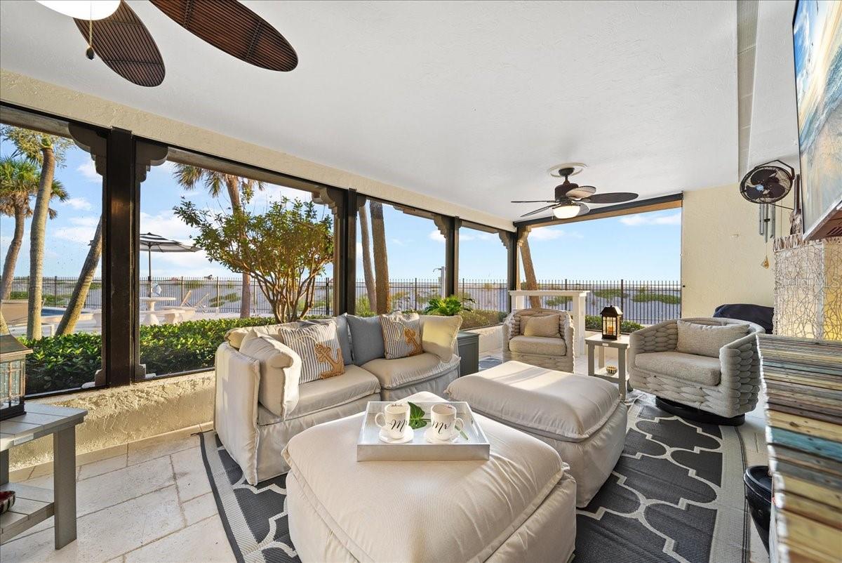 718 GOLDEN BEACH BLVD #1