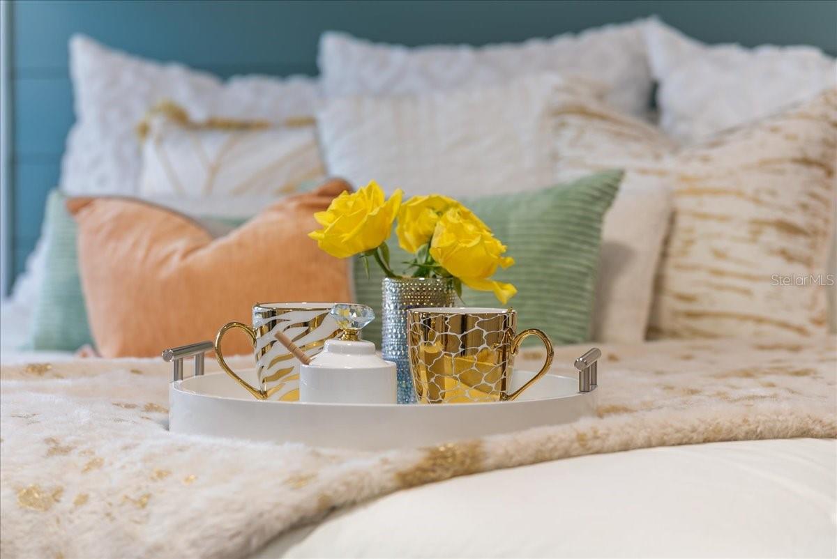 718 GOLDEN BEACH BLVD #1