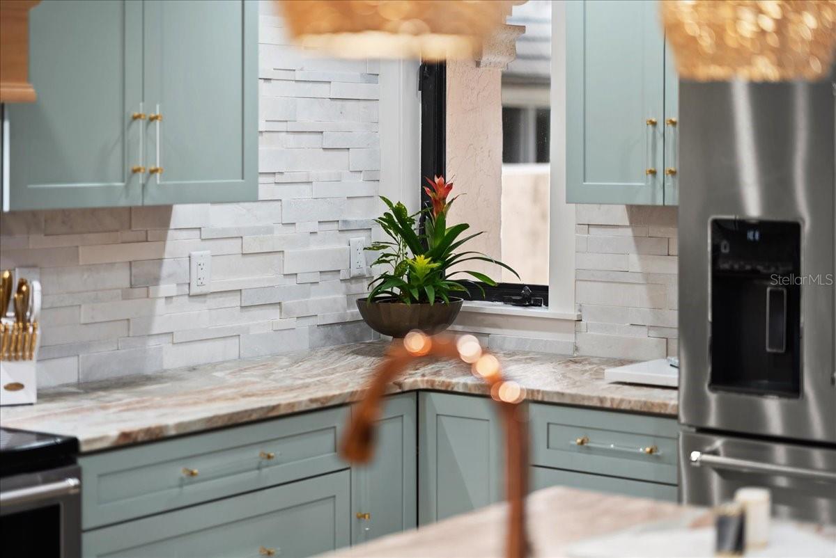 718 GOLDEN BEACH BLVD #1