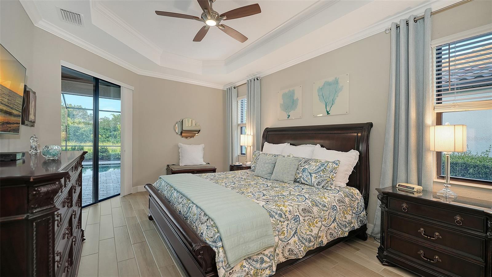 17609 HICKOK BELT LOOP