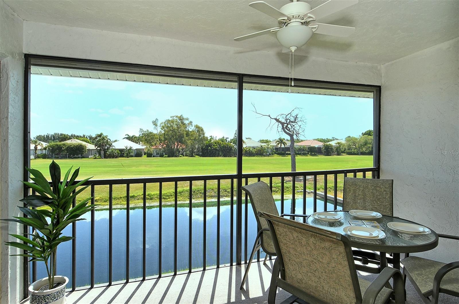 1100 CAPRI ISLES BLVD #523