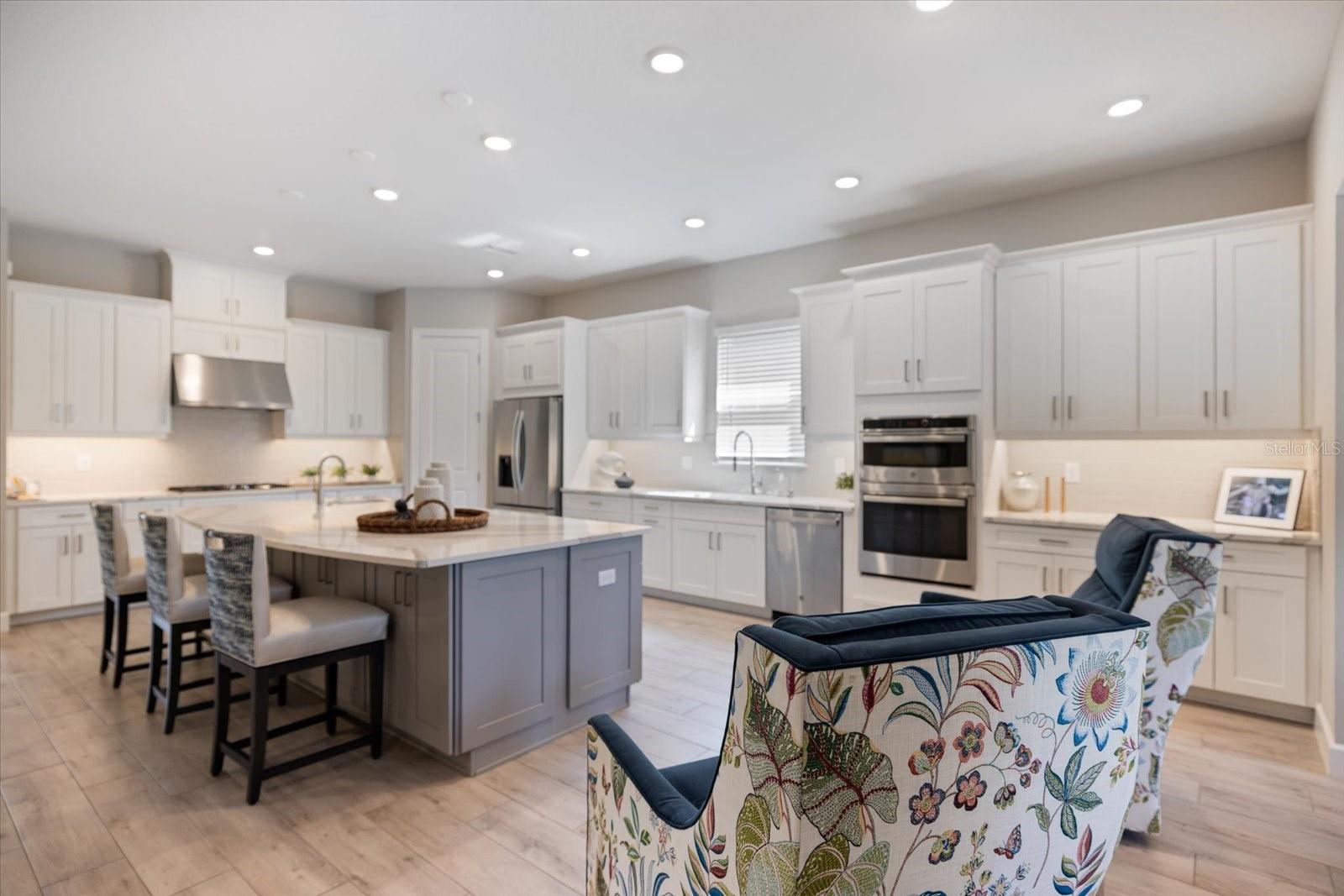 3836 SANTA CATERINA BLVD