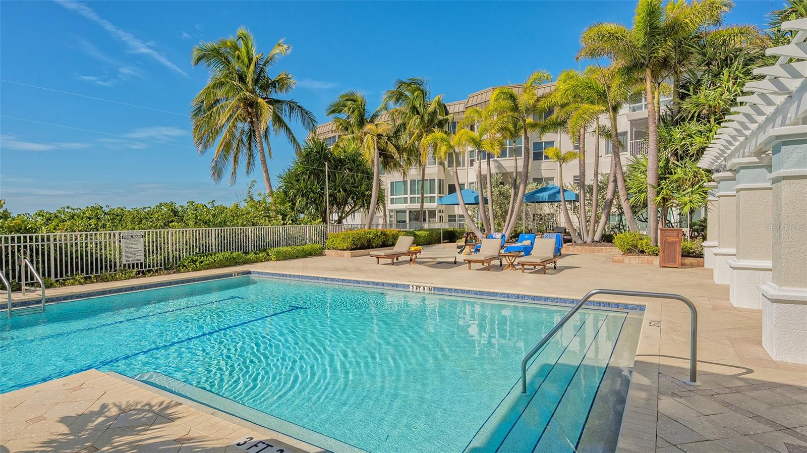 2050 BENJAMIN FRANKLIN DR #A1001