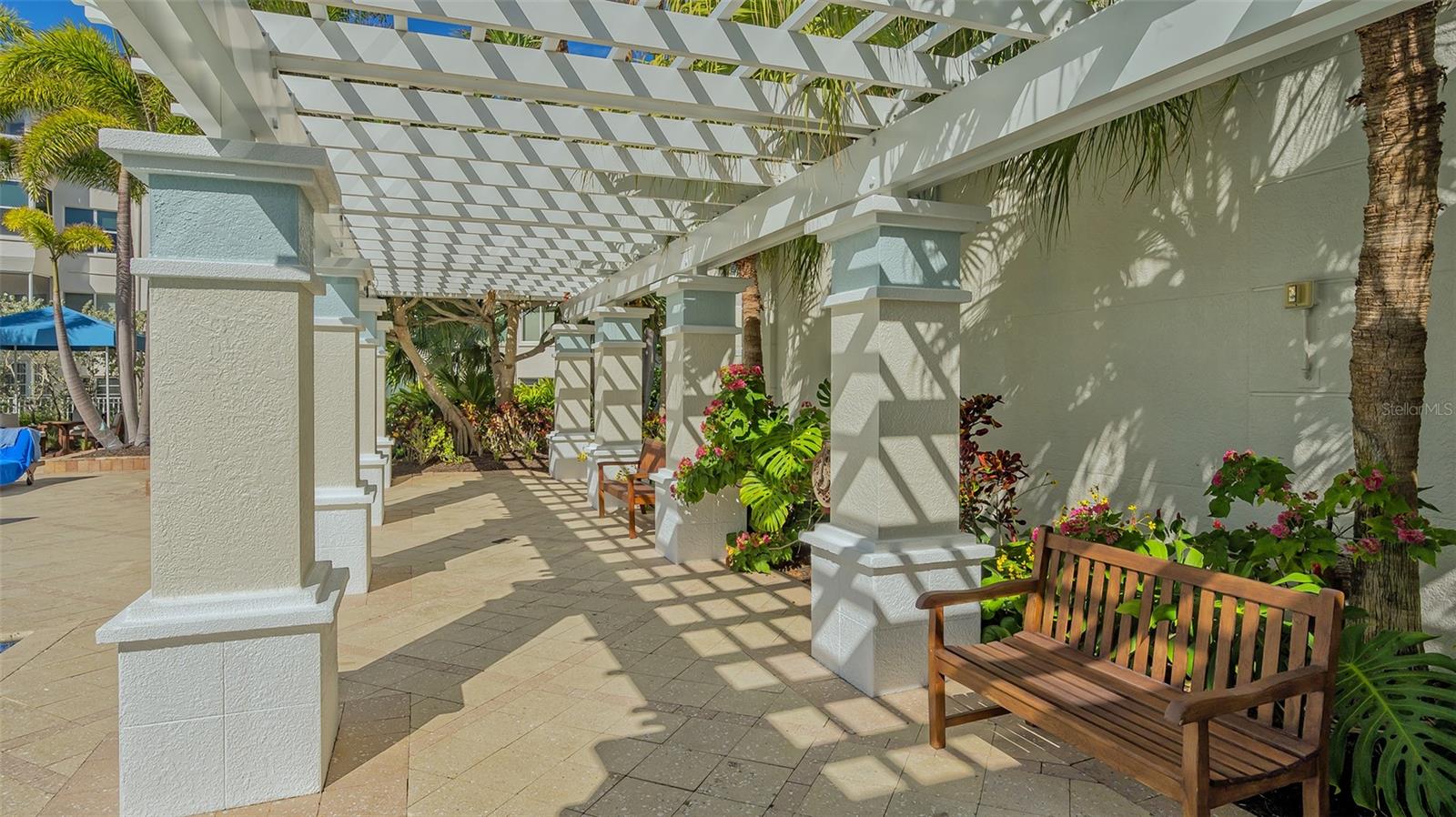 2050 BENJAMIN FRANKLIN DR #A1001