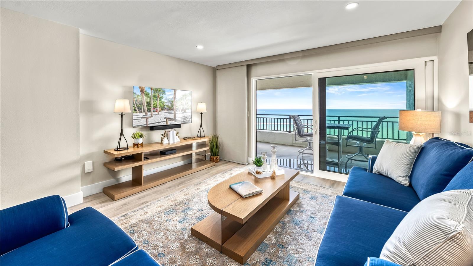 20 WHISPERING SANDS DR #1205