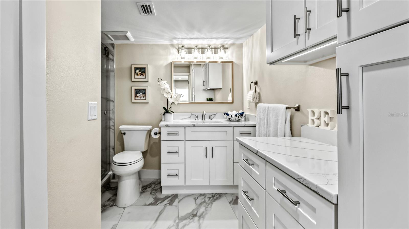 20 WHISPERING SANDS DR #1205