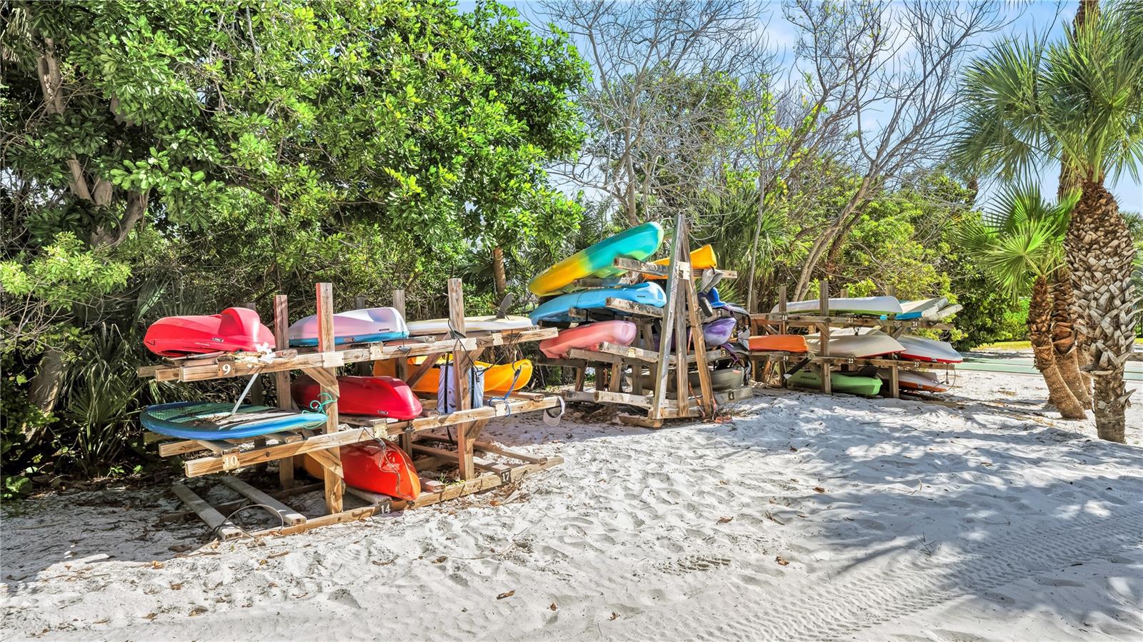 20 WHISPERING SANDS DR #1205