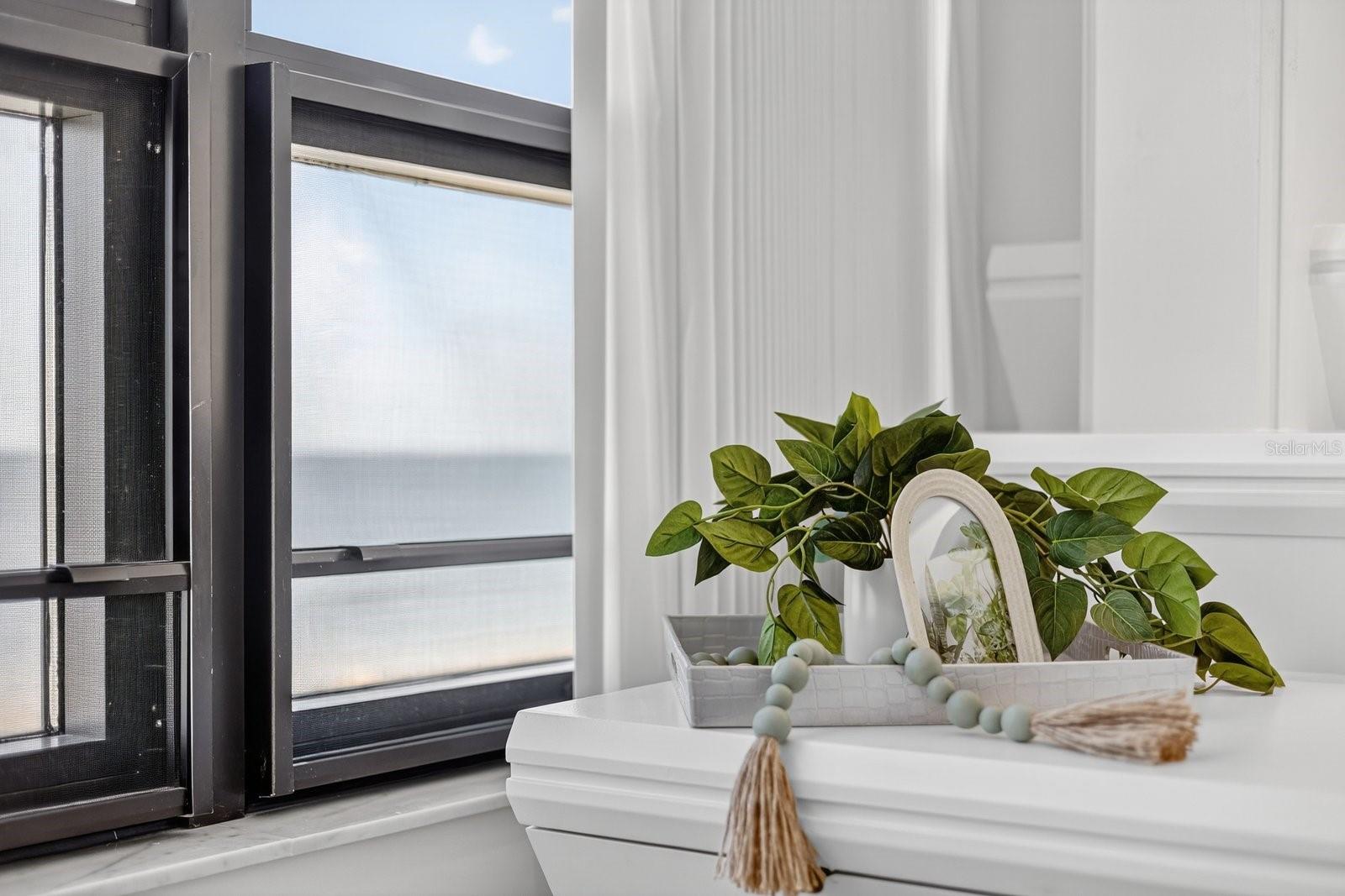 415 L AMBIANCE DR #C403