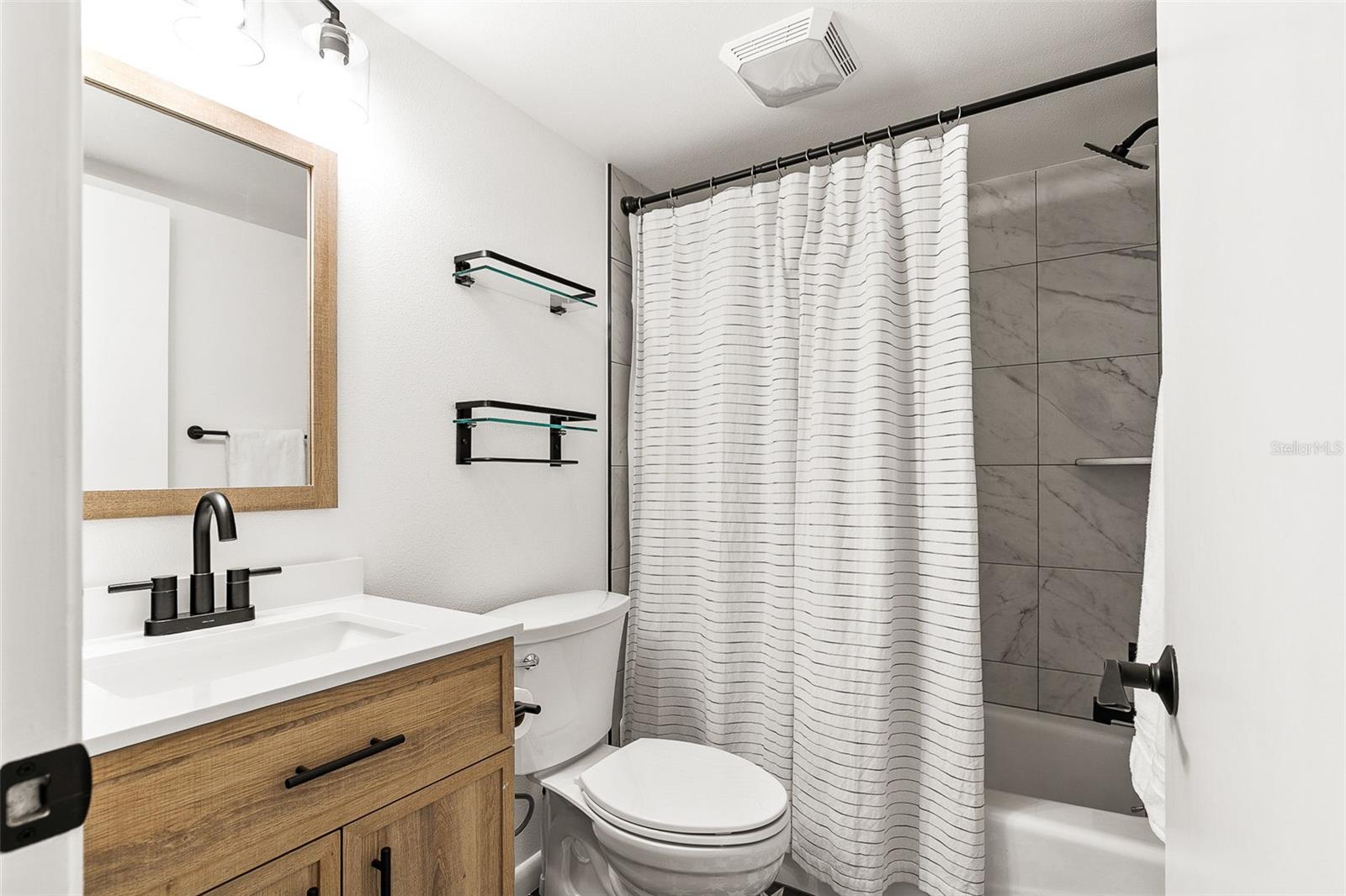 1508 PELICAN COVE RD #230