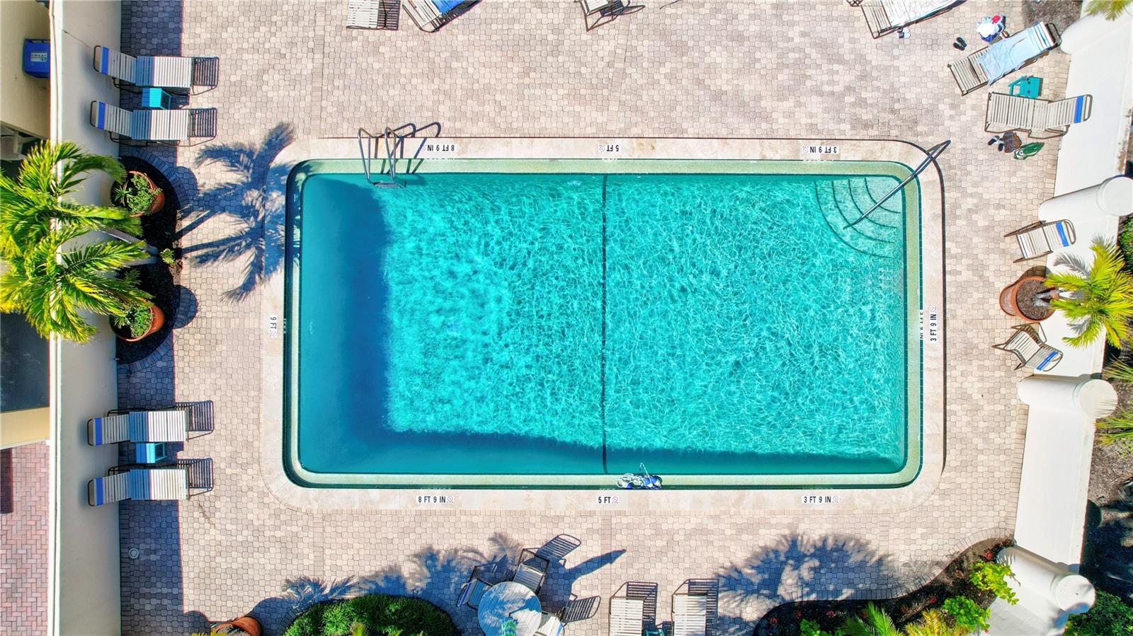 6140 MIDNIGHT PASS RD #902