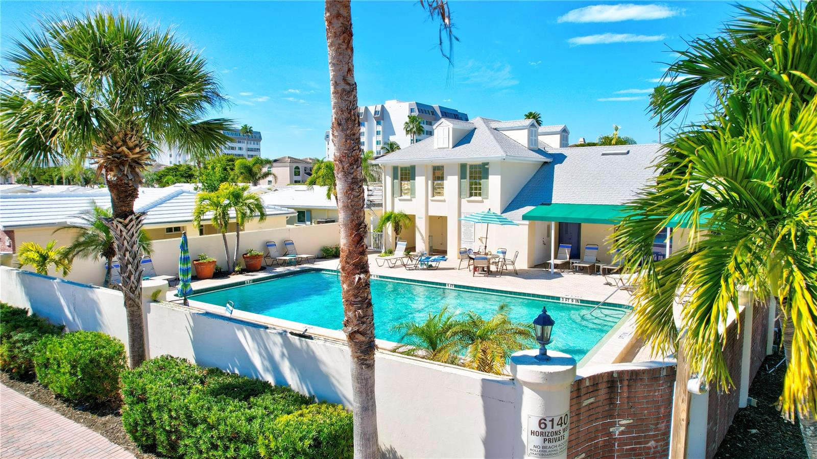 6140 MIDNIGHT PASS RD #902