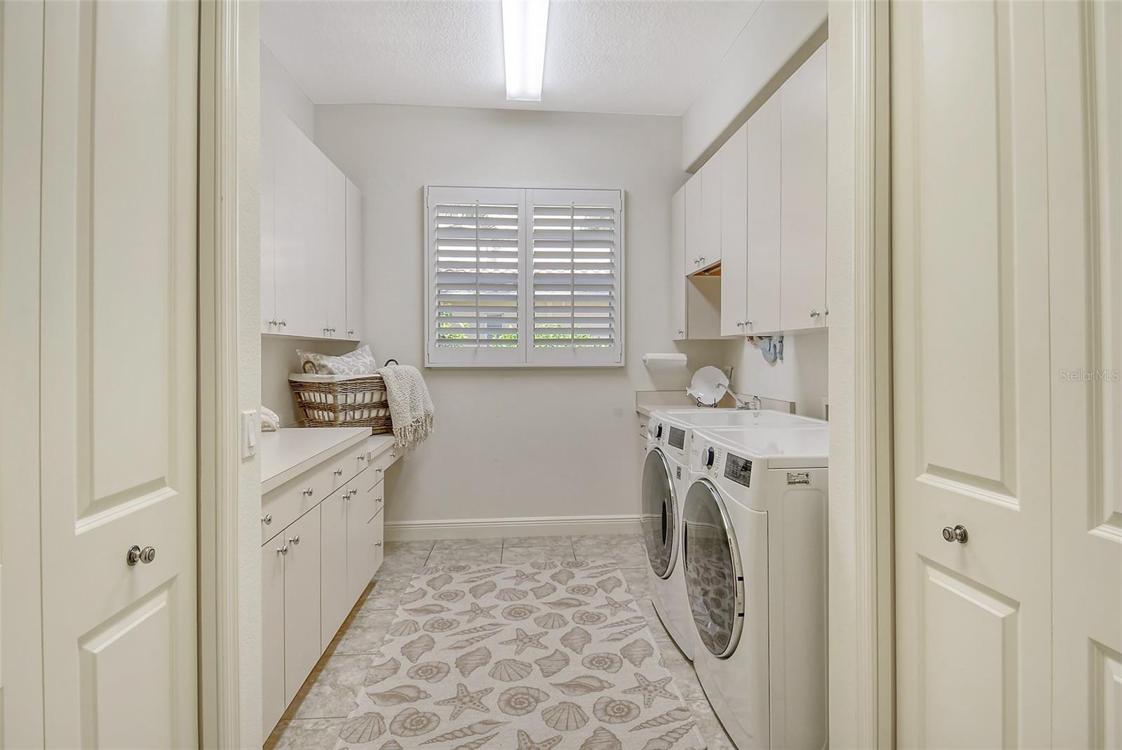 811 RIVIERA DUNES WAY