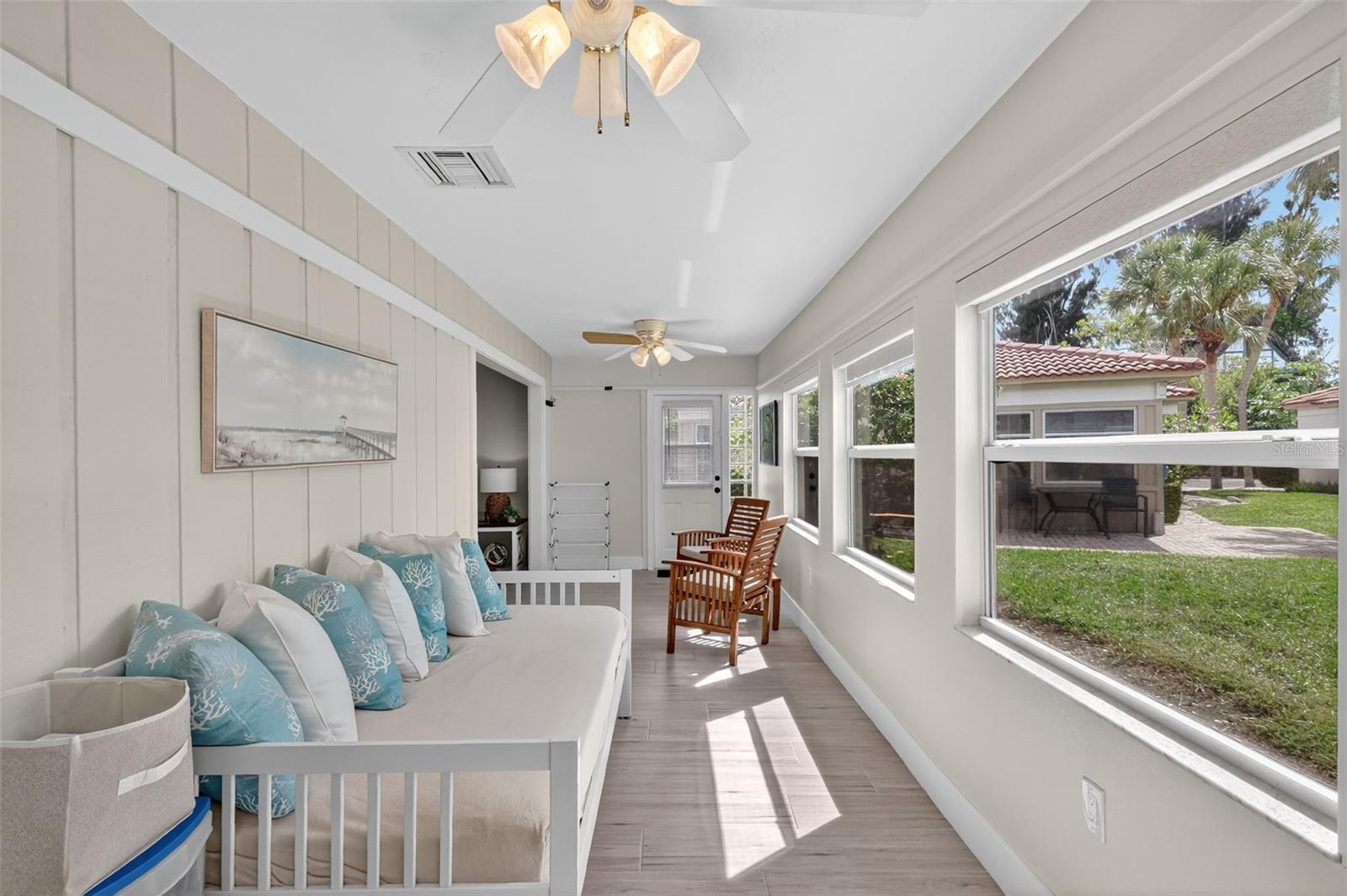 161 VISTA HERMOSA CIR #26-A