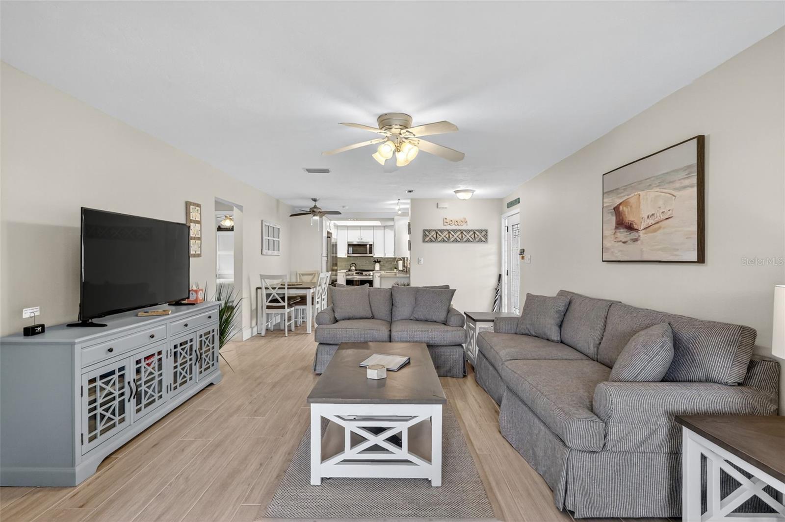 161 VISTA HERMOSA CIR #26-A