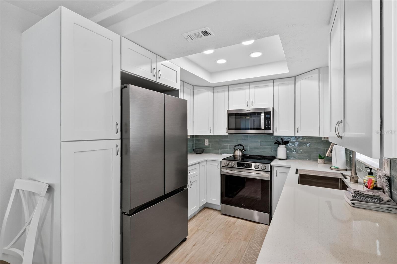 161 VISTA HERMOSA CIR #26-A