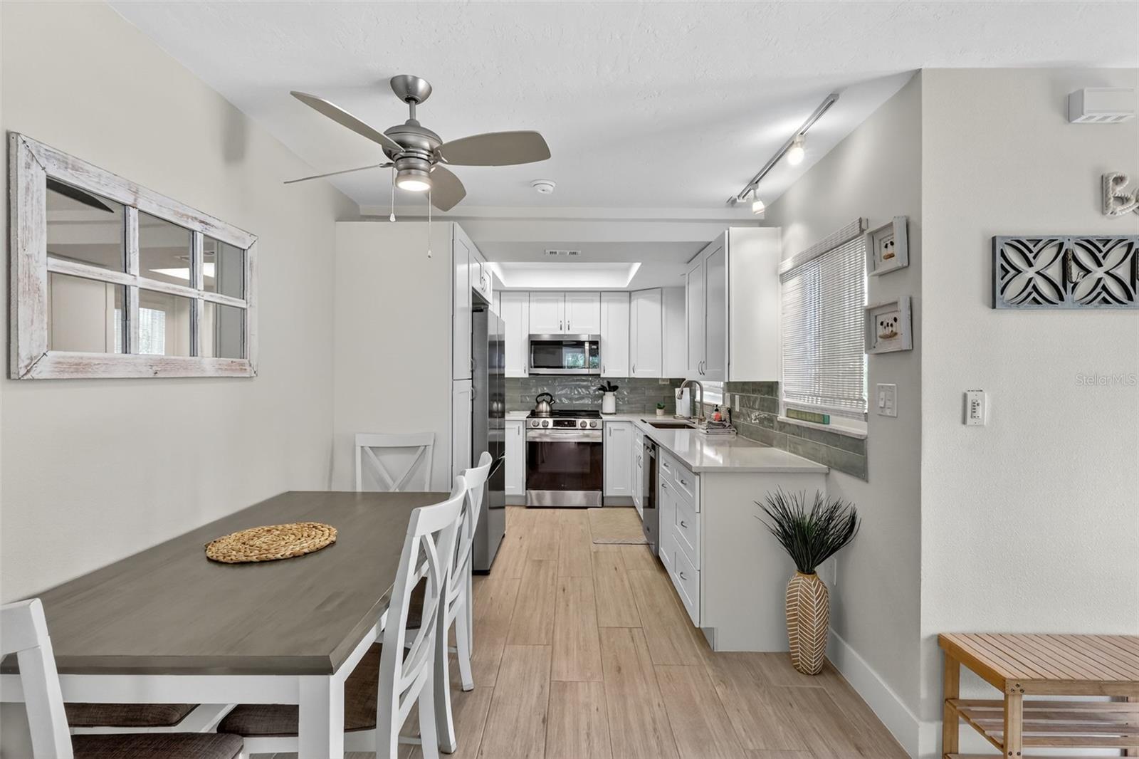 161 VISTA HERMOSA CIR #26-A