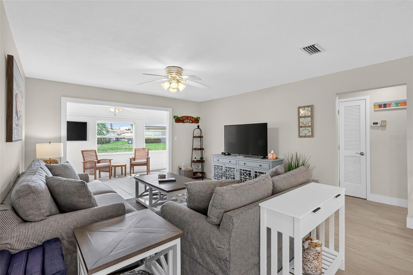 161 VISTA HERMOSA CIR #26-A