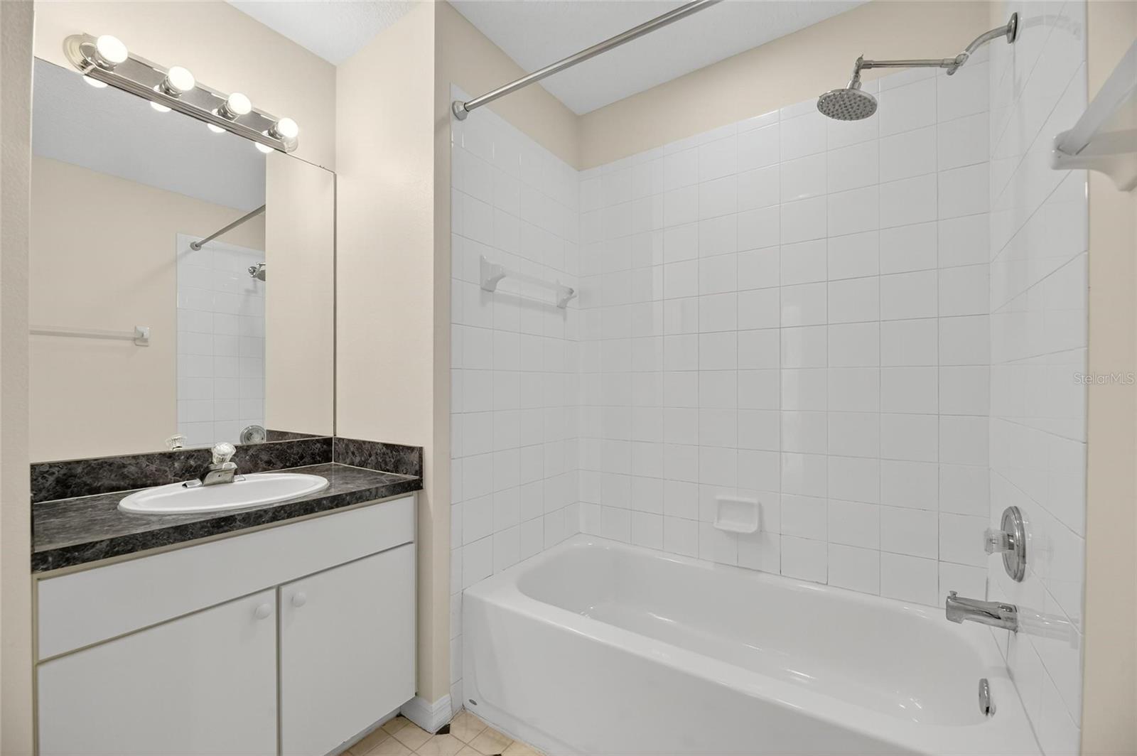 6418 ROSEFINCH CT #103