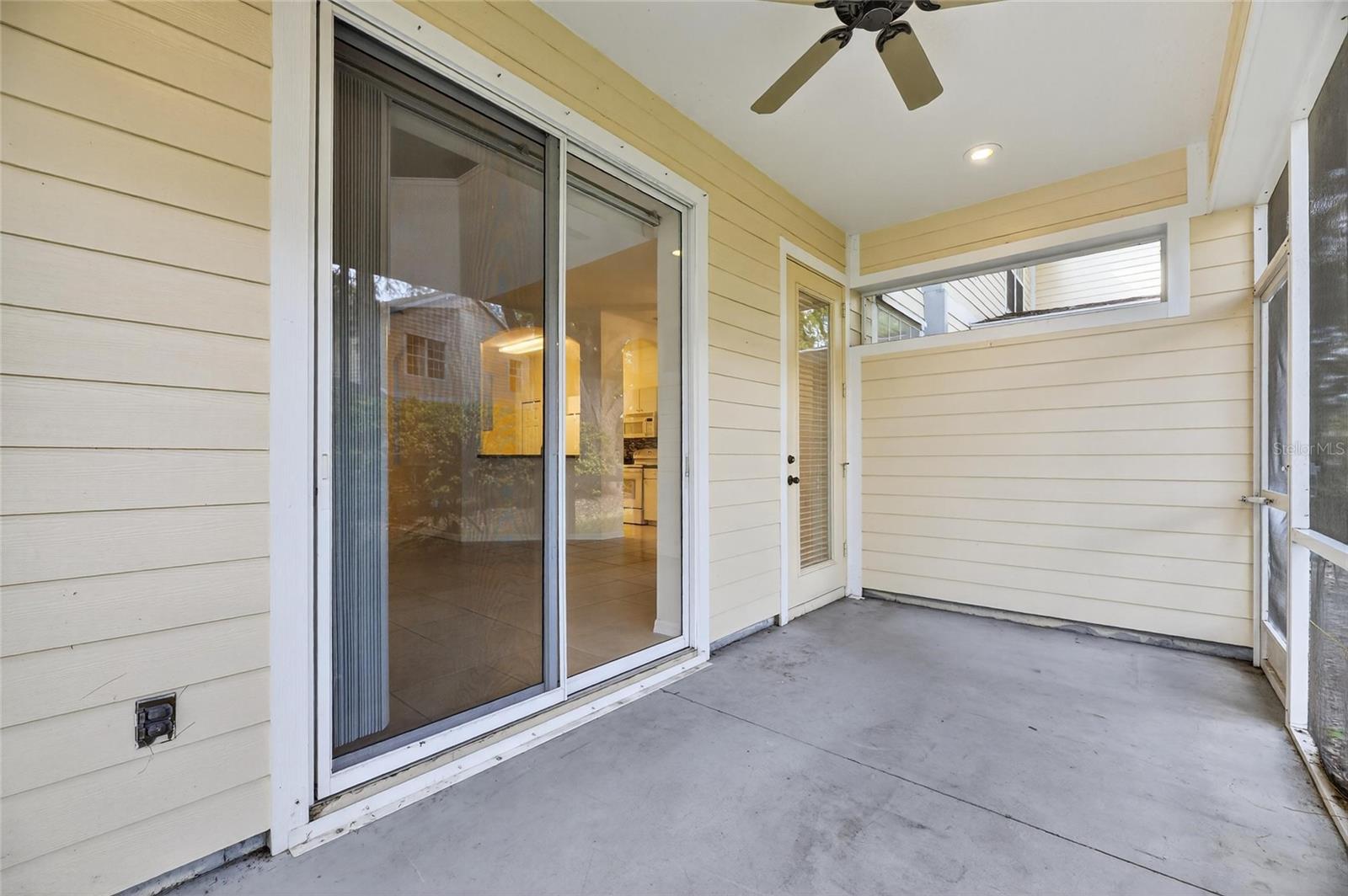 6418 ROSEFINCH CT #103