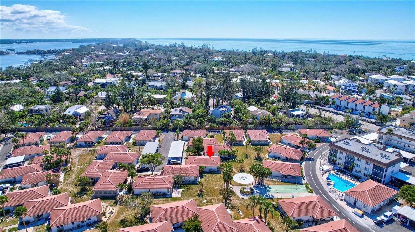 185 VISTA HERMOSA CIRCLE