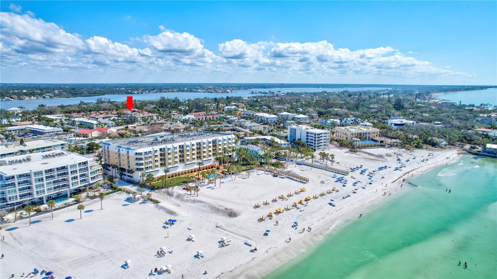 185 VISTA HERMOSA CIRCLE