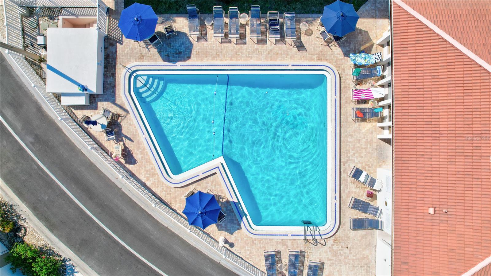 185 VISTA HERMOSA CIRCLE