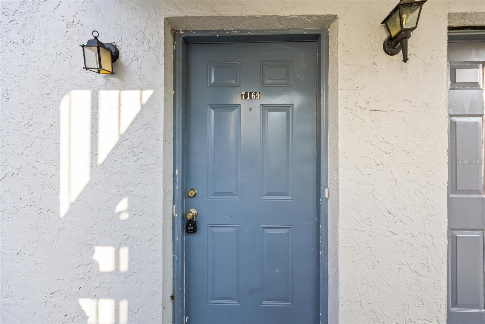 7169 E BANK DR #7169