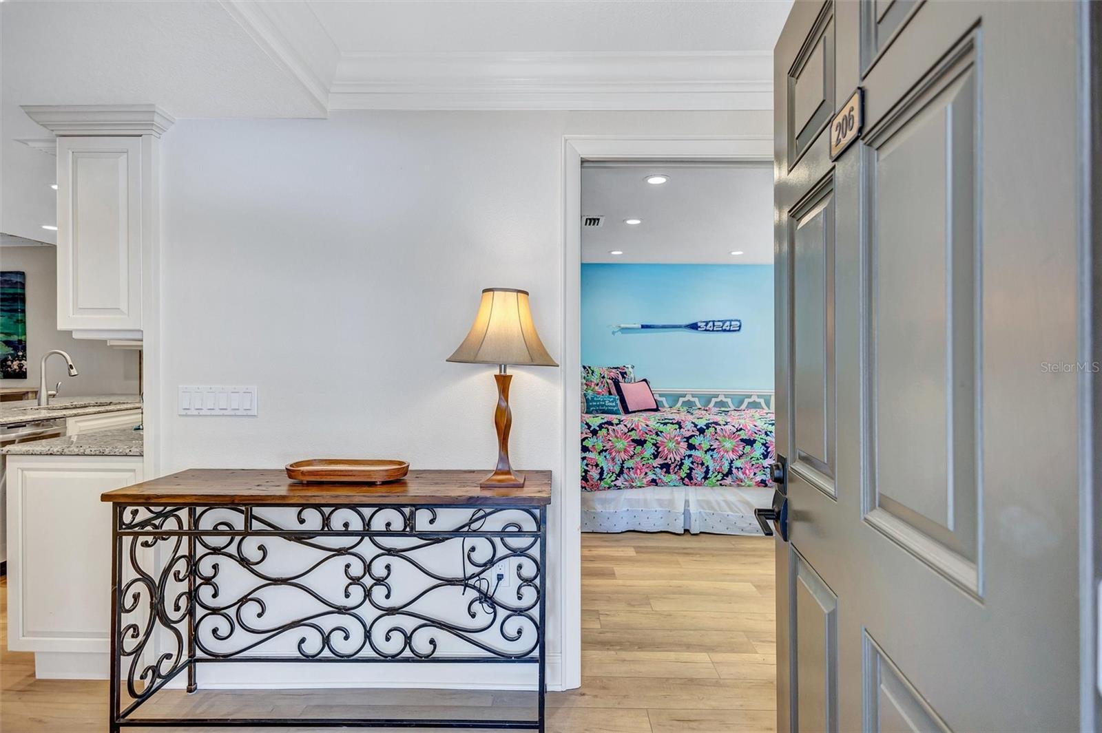 5880 MIDNIGHT PASS RD #206