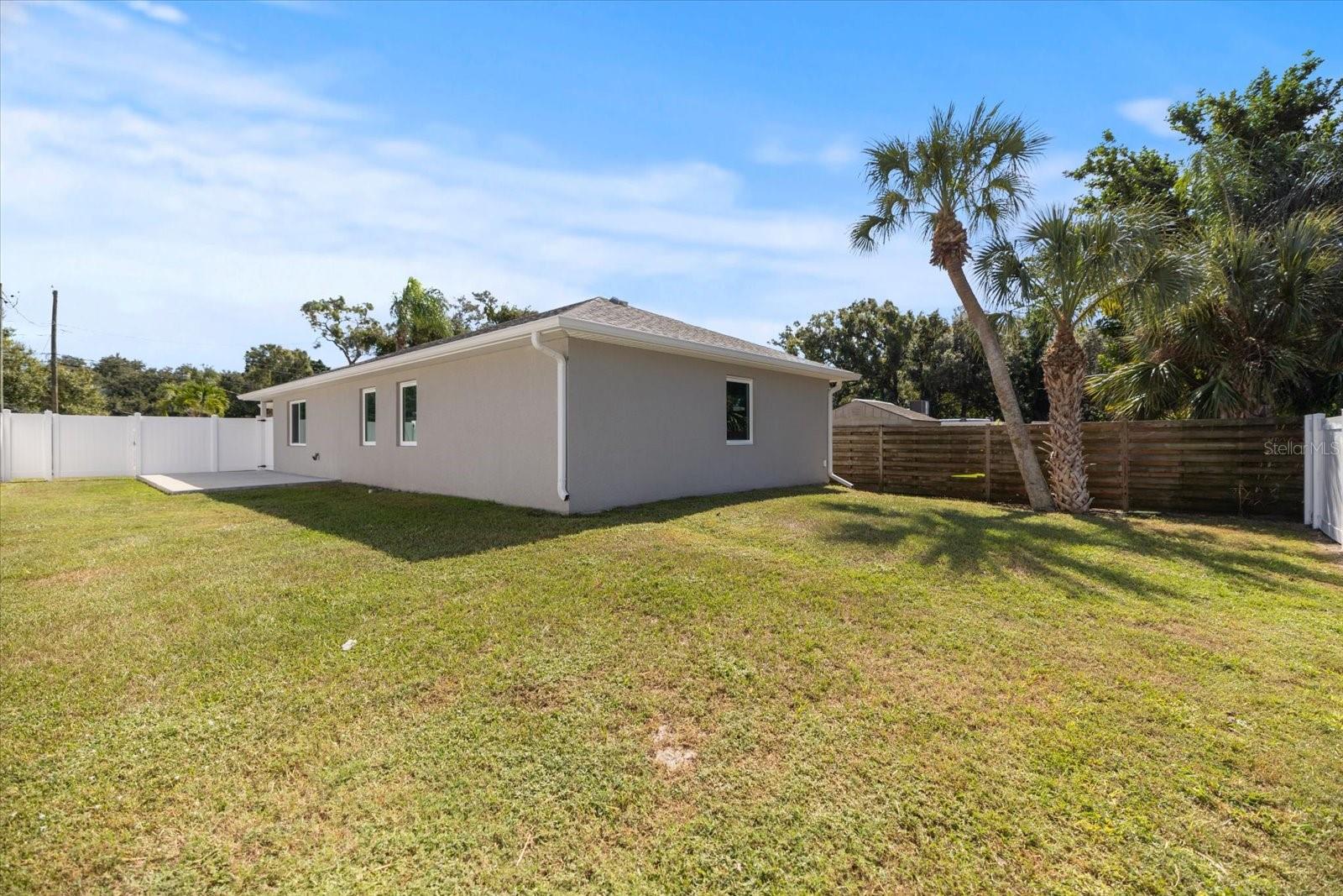 163 PENNSYLVANIA AVE