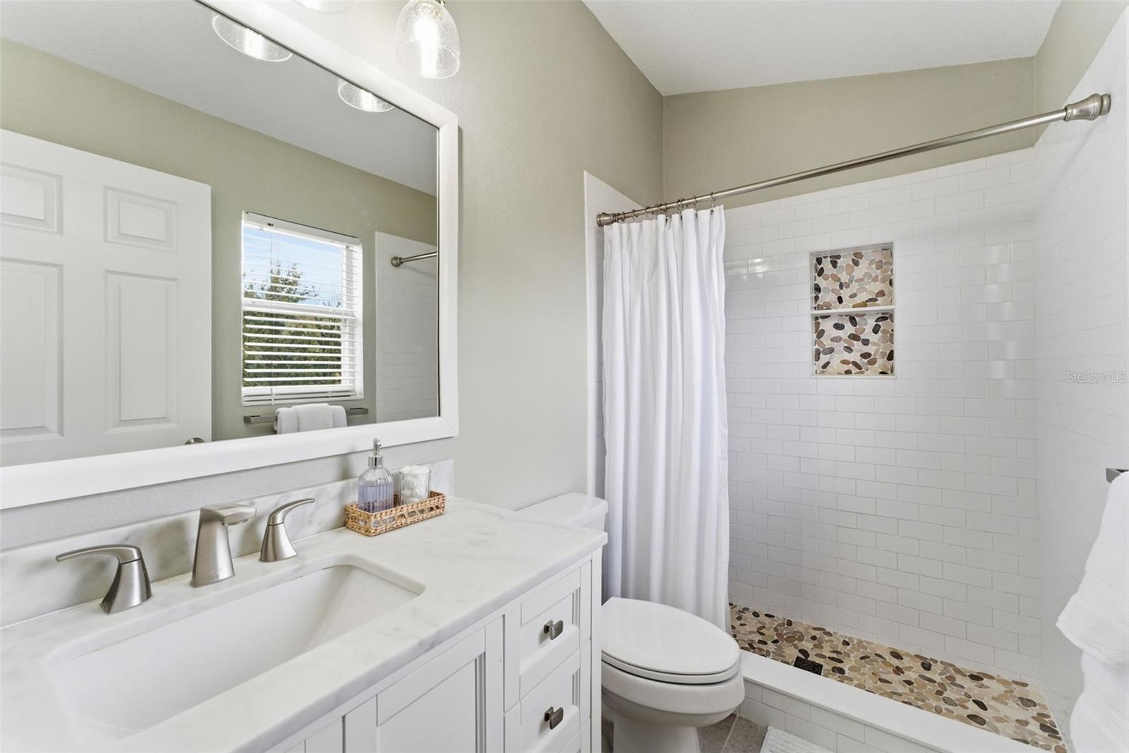 6221 FLAGFISH CT #105