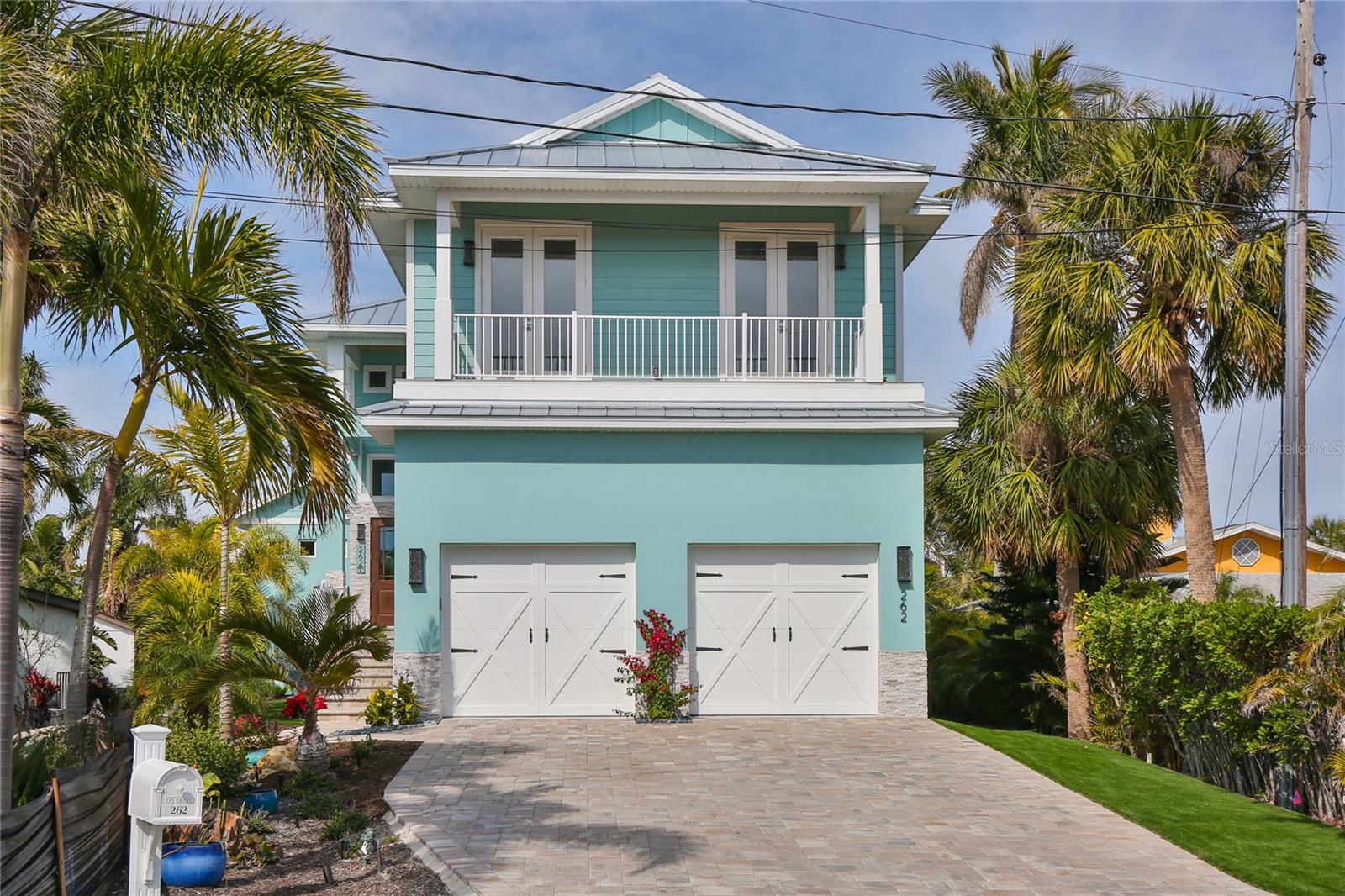 262 ISLAND CIR