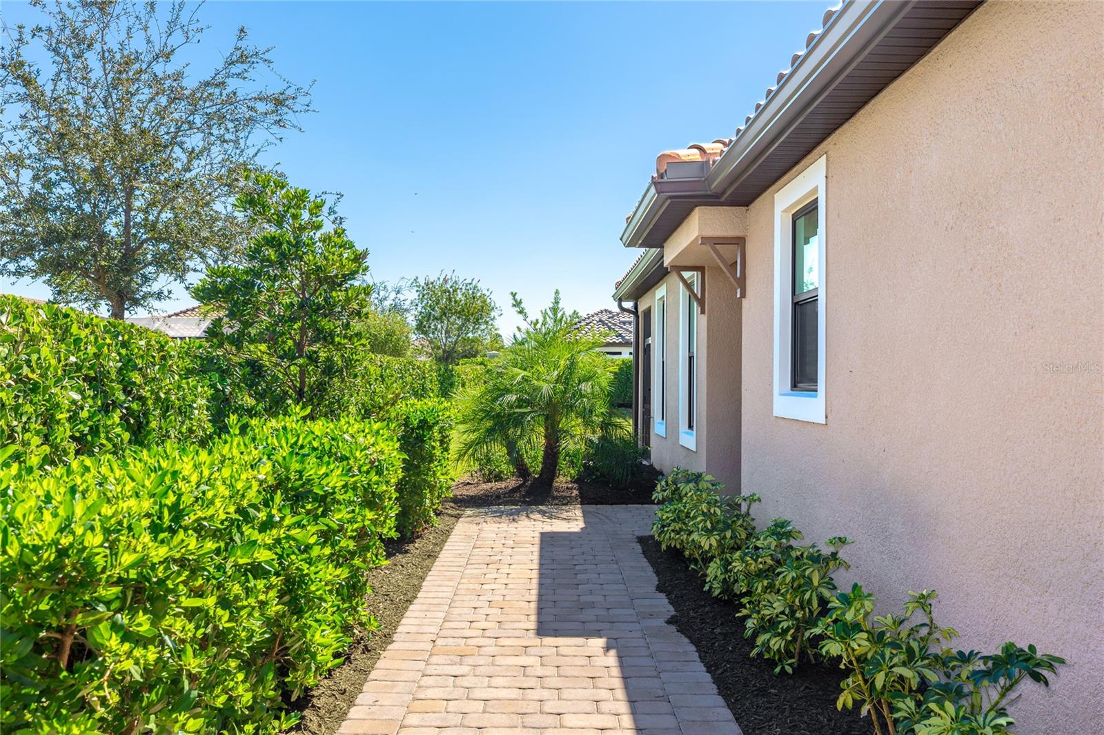 10073 MORNING MIST LN