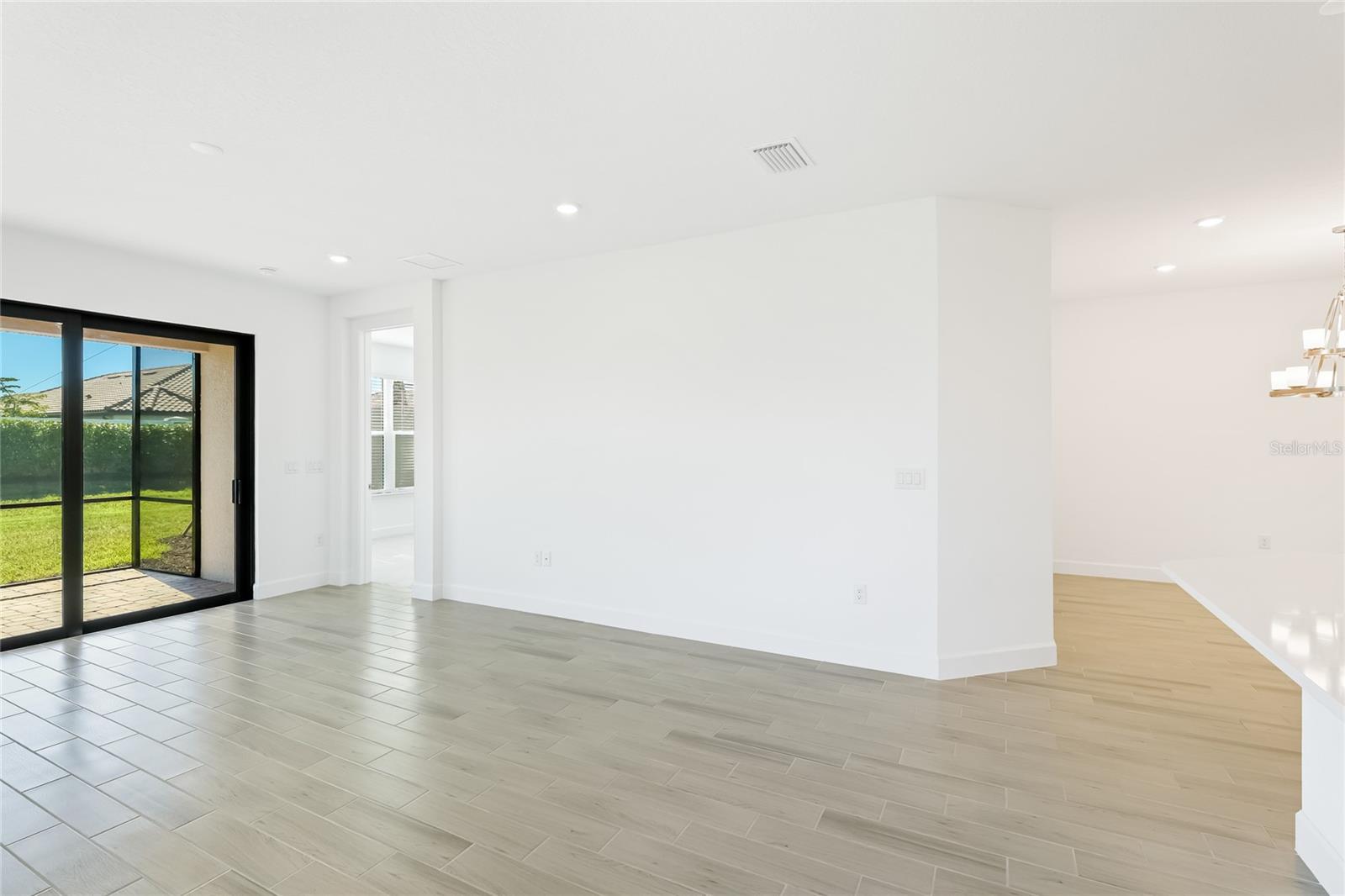 10073 MORNING MIST LN