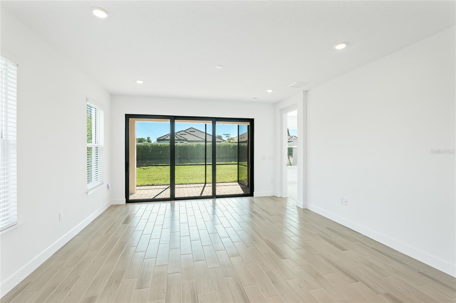 10073 MORNING MIST LN