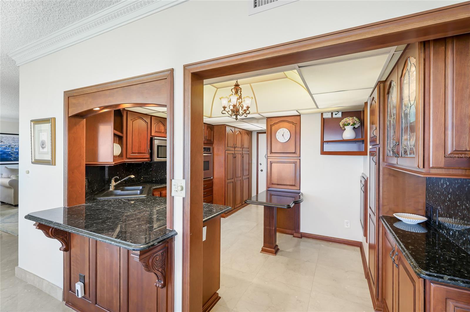 603 LONGBOAT CLUB RD #1103N