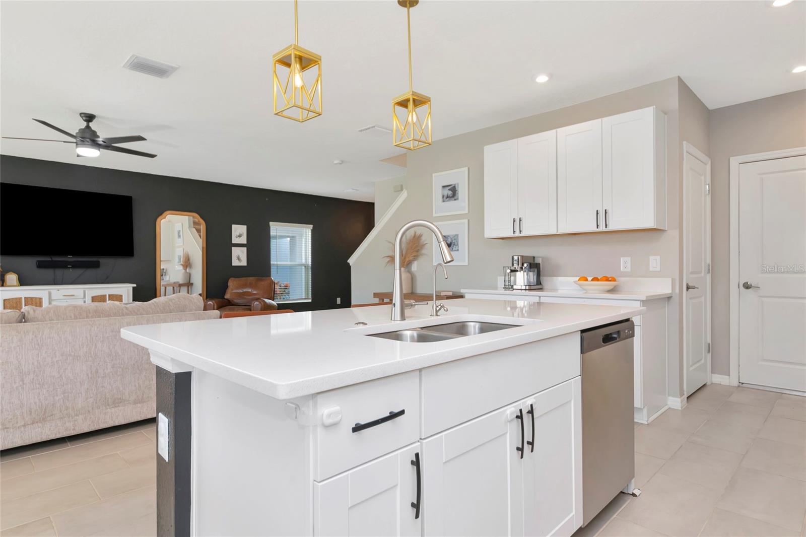 6283 SPRINGMONT LOOP